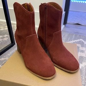 Lucky Brand Laidem Cognac Brandy Suede Booties